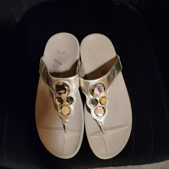 Sandals - Picture 4 of 4